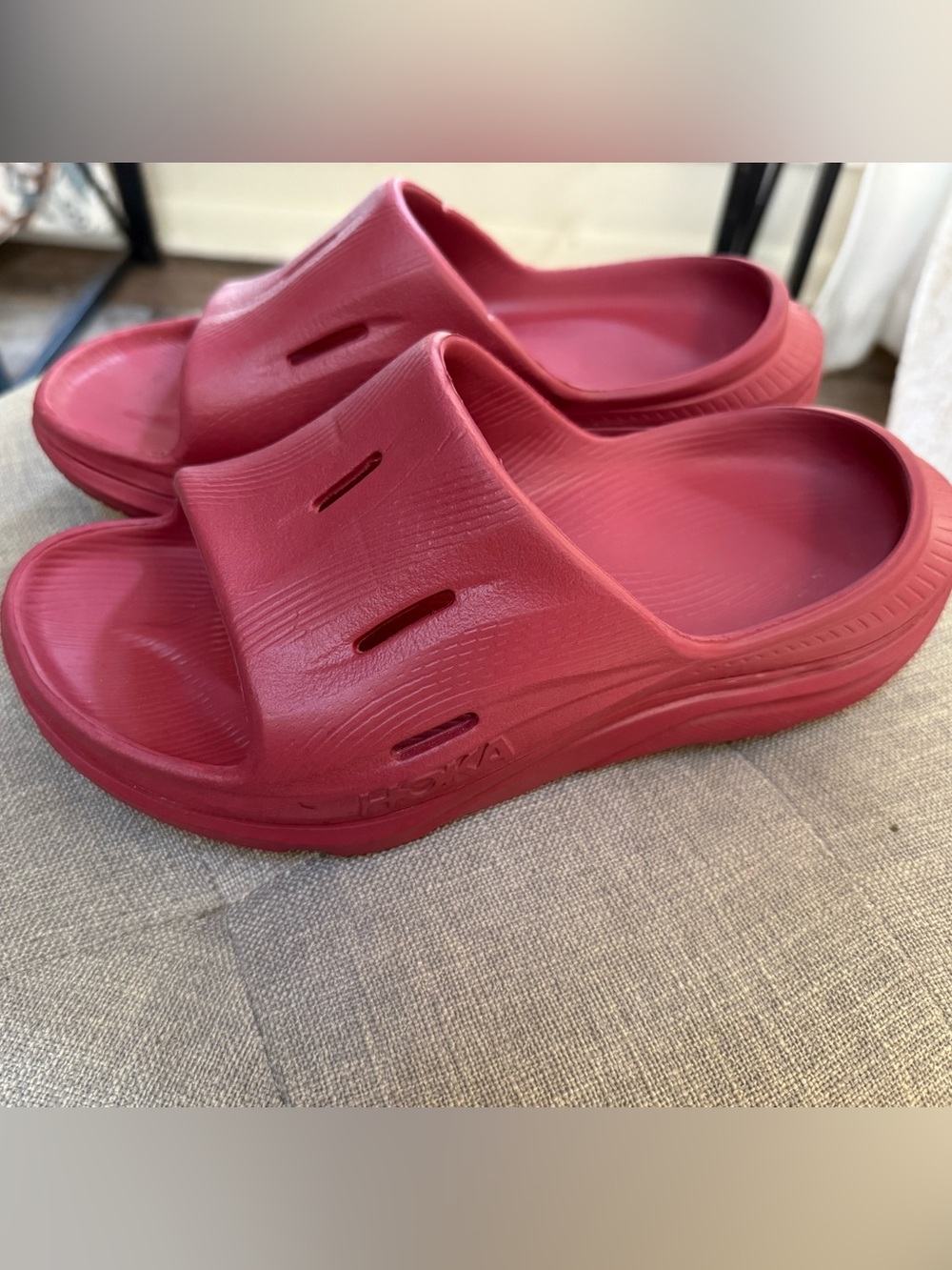 HOKA ONE ONE‎ ORA Recovery Slide –Red Size Women's 7